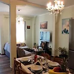 Jimmy's House * Lefkada City