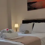 Jimmy's House Apartment