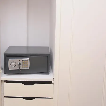 Jimmy's House * Lefkada City